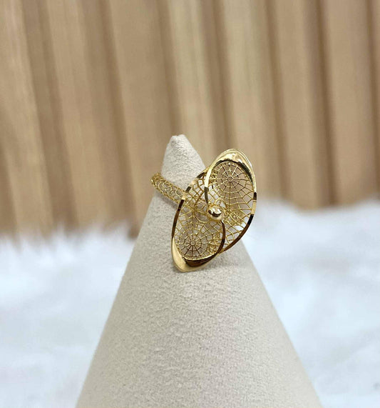 CM00104 Ring 18k Saudi Gold  s 7 1.59g
