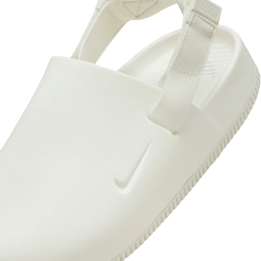 Nike Calm Mule (Slides) Size 7 Slip On