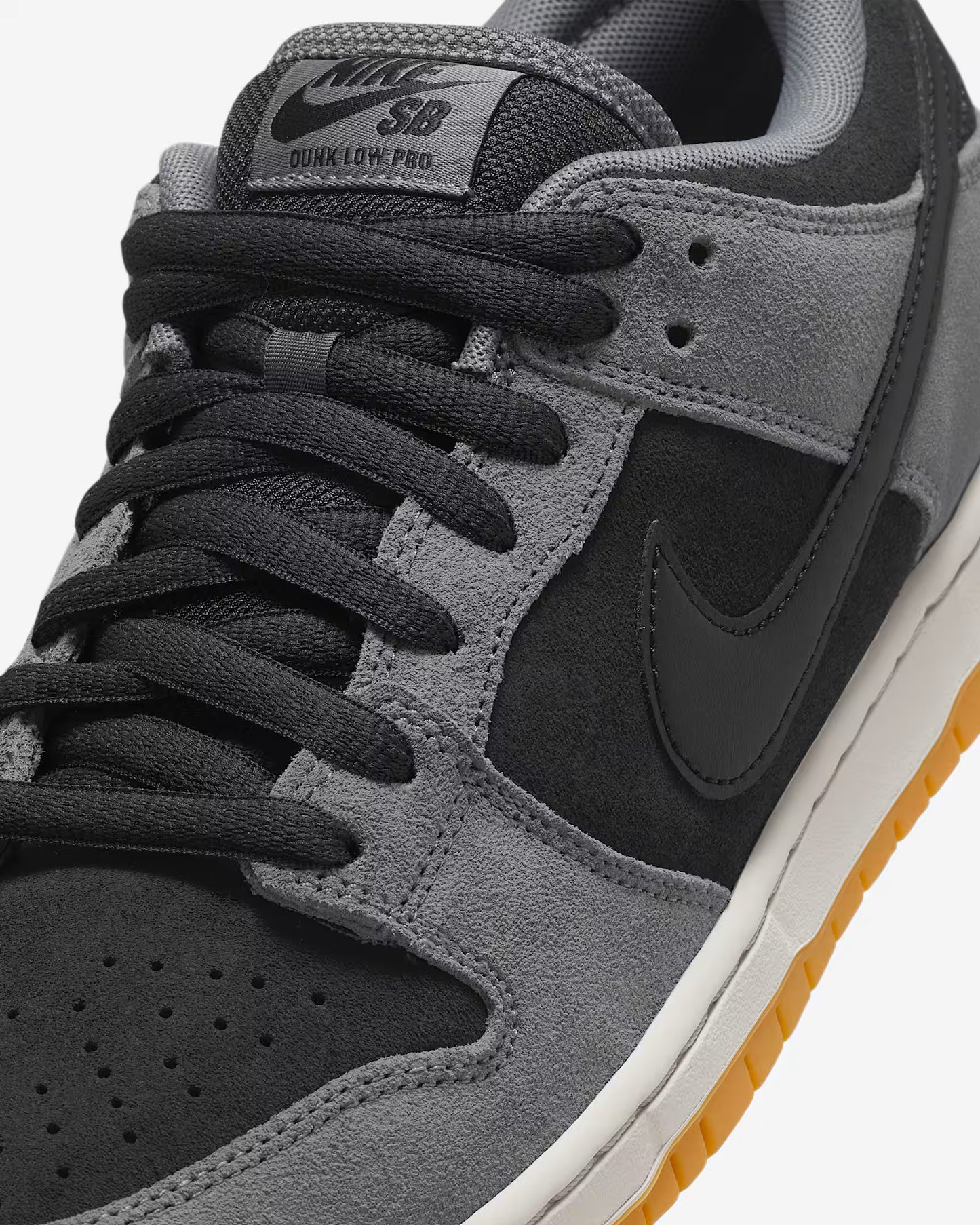 Nike Dunk Low SB