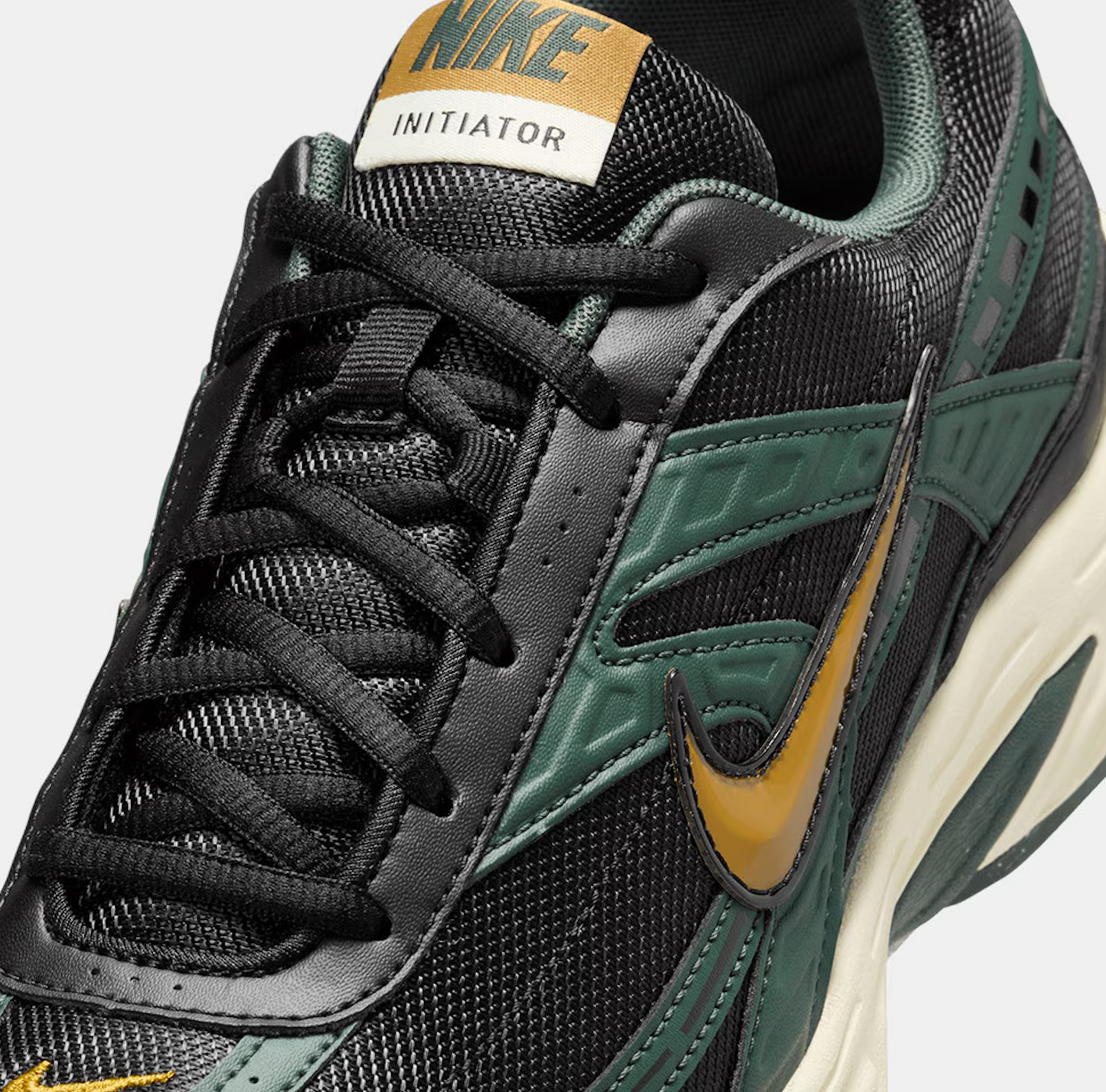 Nike Initiator  Size 10 Shoes