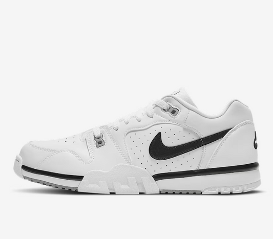 Nike Cross Trainer (white/black) Size 10 and 11 Shoes