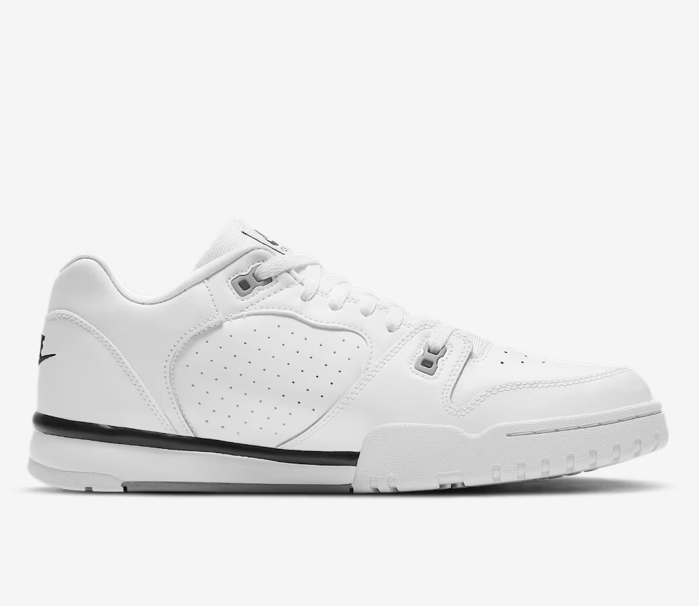 Nike Cross Trainer (white/black) Size 10 and 11 Shoes