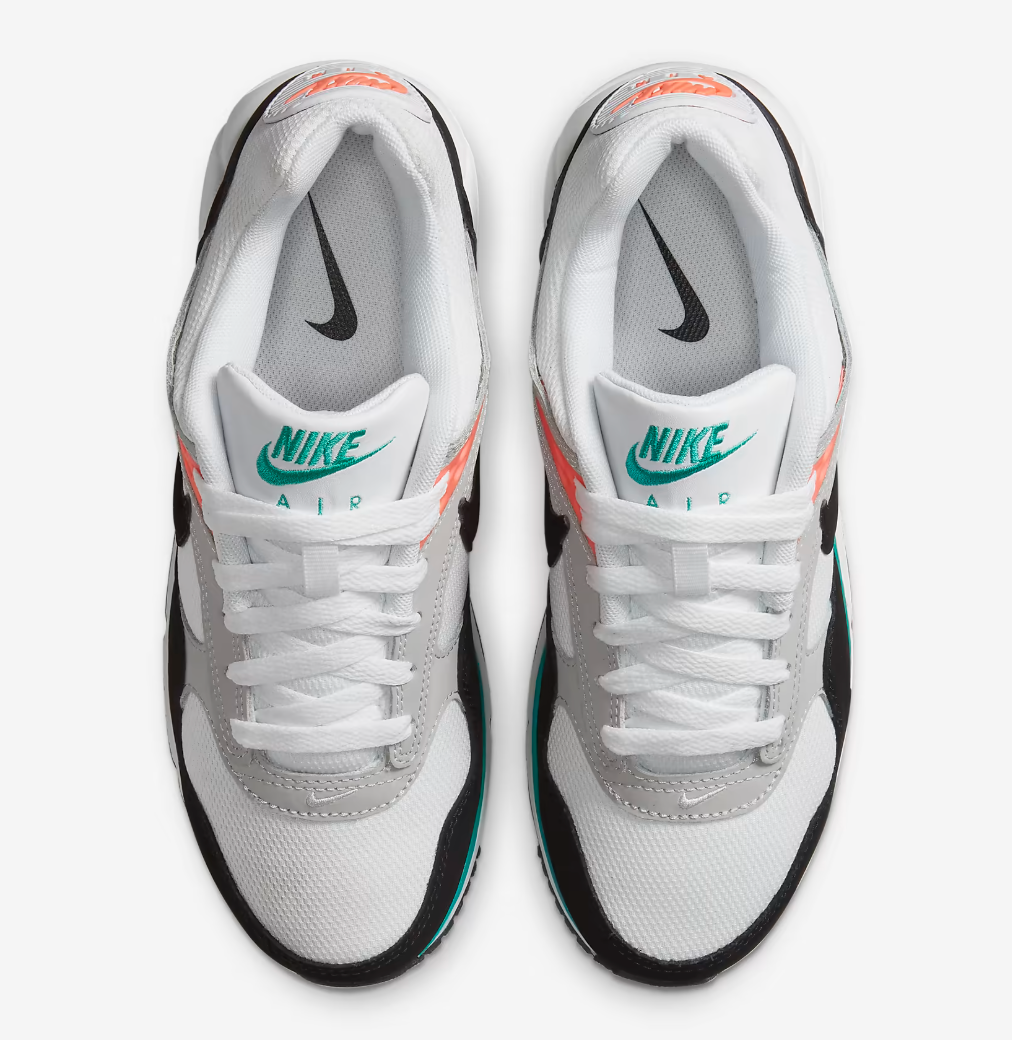 Nike Air Max Correlate (White/black/green) Size 6.5, 7, and 8 Shoes