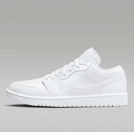Air Jordan 1 Low triple white Size 6 Shoes