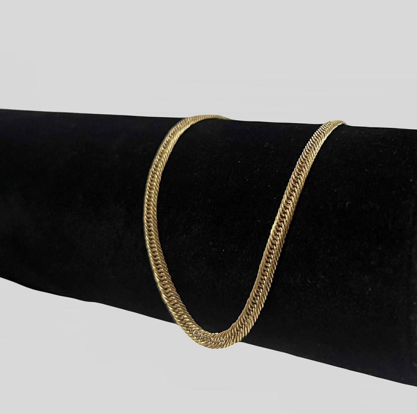WG003715 B 18k Saudi Gold Bracelet 7.5" 2.01g