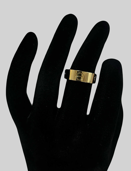 WG003623 R 18k Saudi Gold Ring s. 6 3.08g