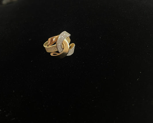 WG003680 R 18k Saudi Gold Ring - size 6, 4.77g