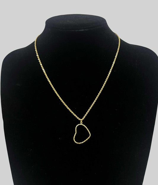 WG003702 N 18k Saudi gold Necklace 18" 2.52g