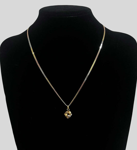 WG003710 N 18k Saudi Gold Necklace 19.5" 4.53g