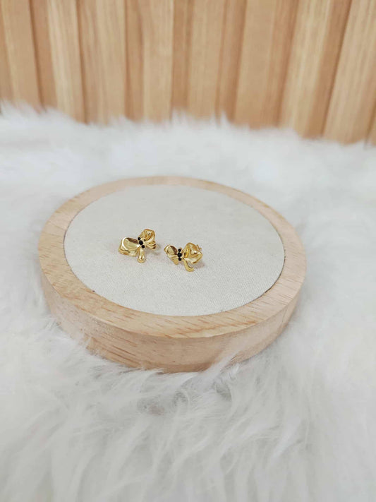 WG003811 Earrings 18k Saudi Gold 1.70g