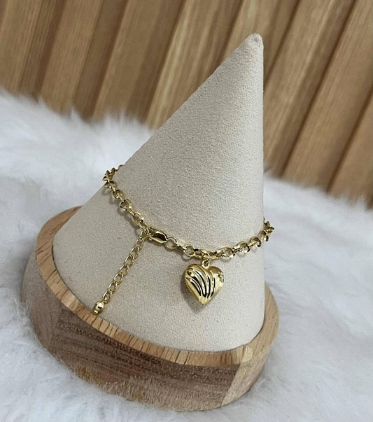 WG003819 B 18k Saudi Gold 7-8" 2.98g