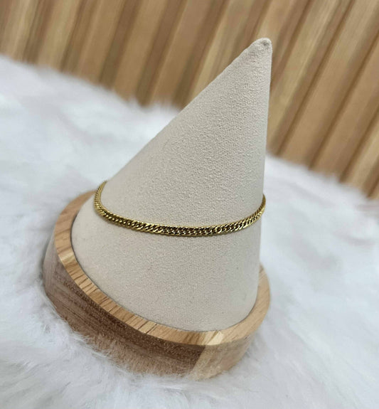 WG003828 B 18k Saudi Gold 7" 1.70g