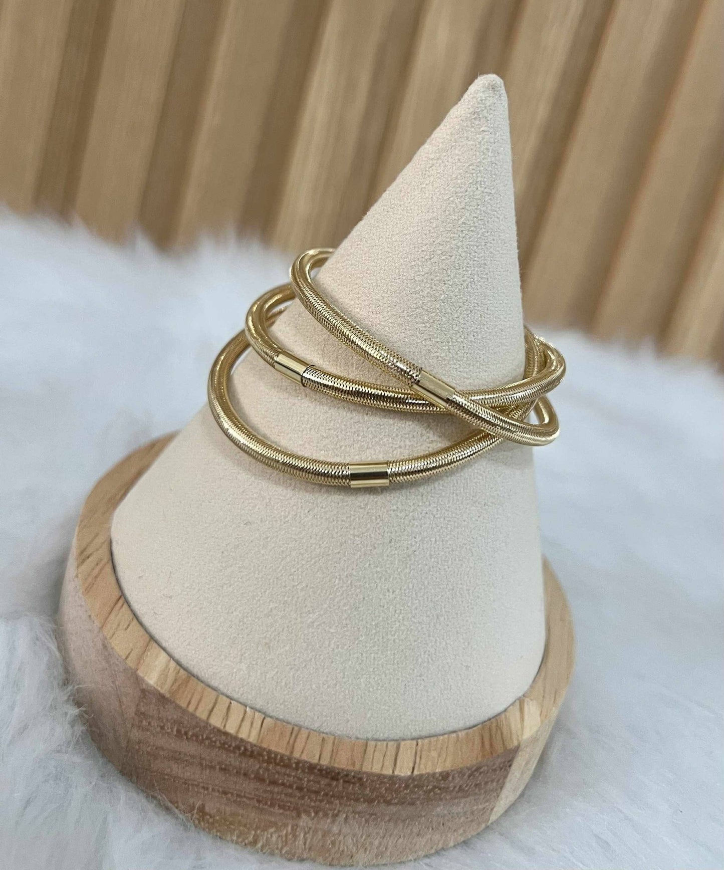 WG003833 B 18k Saudi Gold Mesh Bracelet  S-M 1.38g