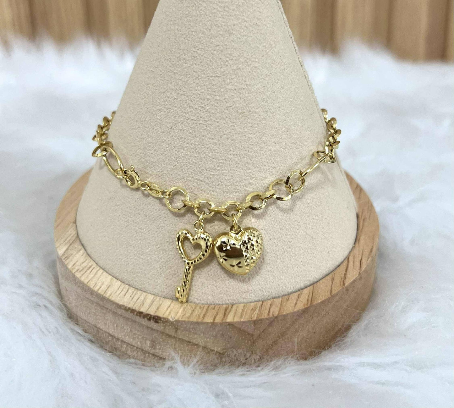 WG003862 Bracelet 18k Saudi Gold  7.5" 3.46g