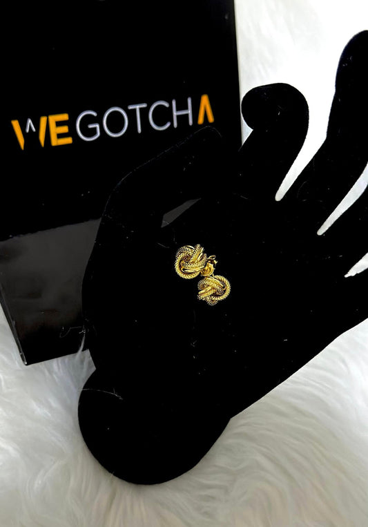 WG02218 E, 18k Saudi Gold Earrings – 2.1 grams