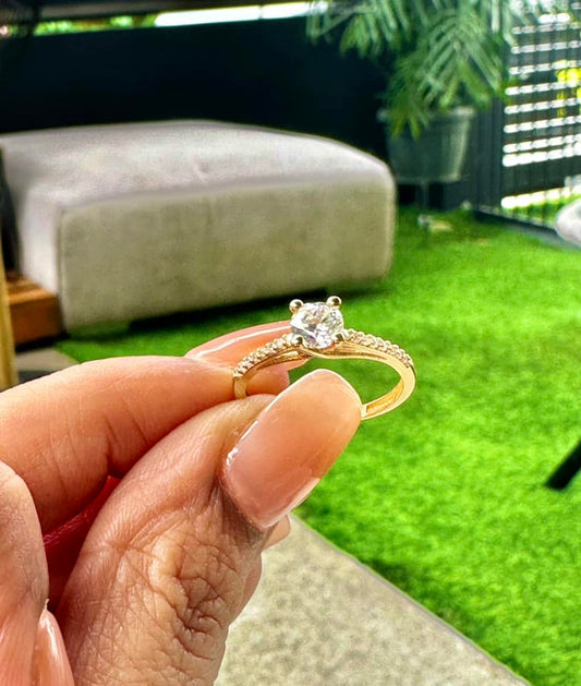 WG03173 18k Saudi Gold Ring – 1.84 grams