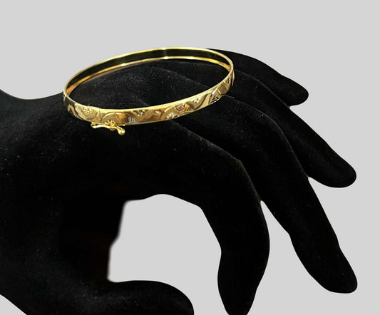 WG03581 B 18k Saudi Gold Small 3.33g