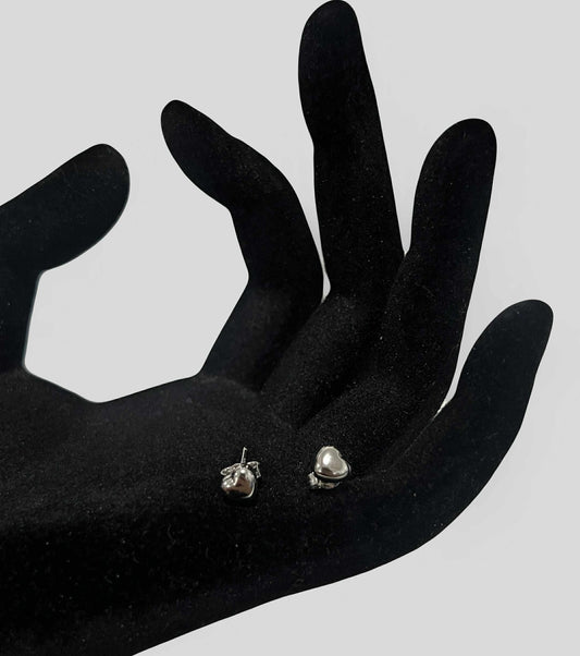 WG03592 E 18k Saudi Gold Earrings 1.14g