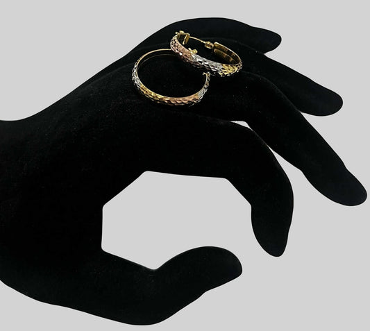 WG03594 E 18k Saudi Gold Earrings 2.94g