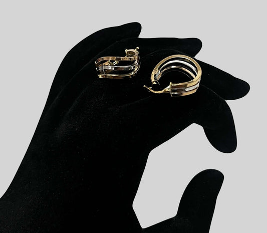 WG03605 E 18k Saudi Gold 2.90g