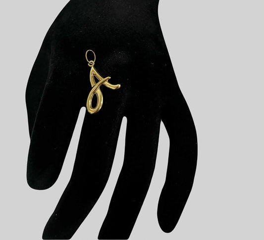 WG03749 P 18k Saudi Gold Pendant .44g