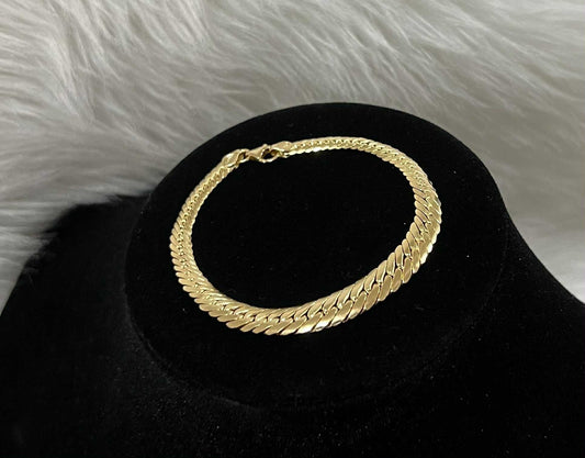 WG03784 B 18k Saudi Gold Bracelet 7" 3.85g