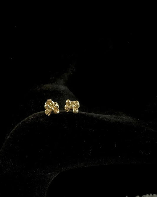 18k Saudi Gold Earrings – 1.03 grams